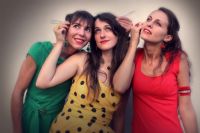 Trio Cosmos // Trio vocal a cappella, spectacle musical et théâtral. Le vendredi 10 juin 2016 à LYON. Rhone.  20H30